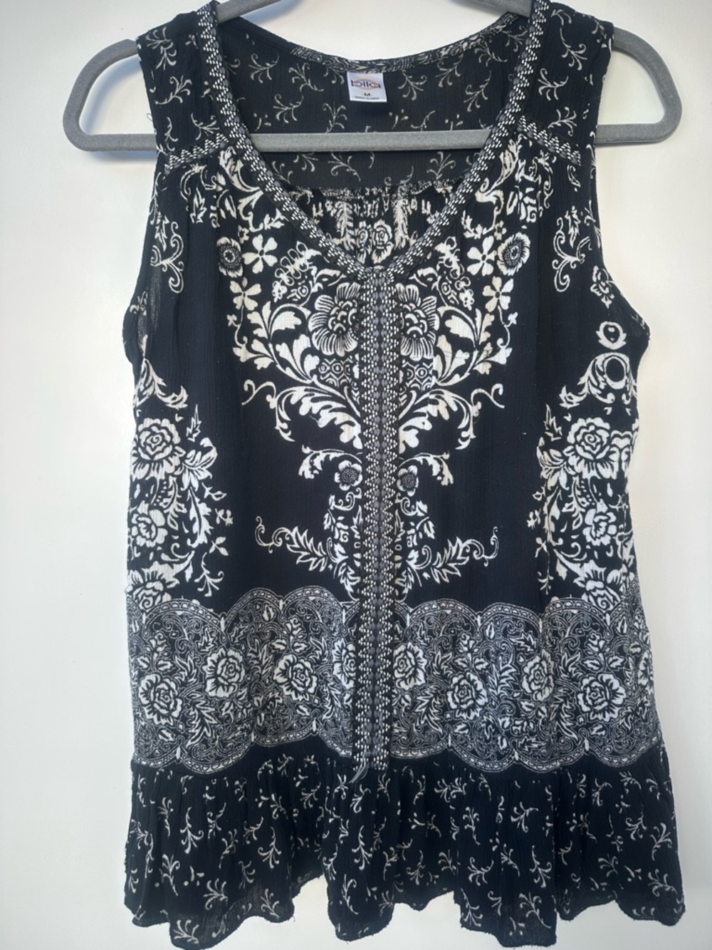 Bila Black/White Floral Gauze Sleeveless Tank Top w/ Bohemian Sequin Trim